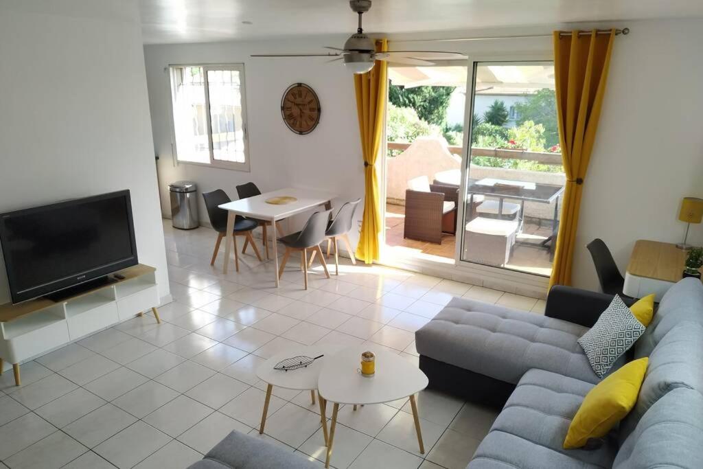 Appartement T3 Spacieux Avec Vue Sur L'Etang De Thau Au 1Er Etage D'Une Villa - Entree Independante 세테 외부 사진