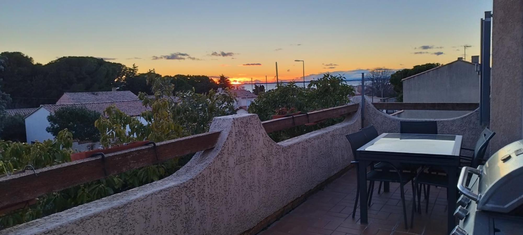Appartement T3 Spacieux Avec Vue Sur L'Etang De Thau Au 1Er Etage D'Une Villa - Entree Independante 세테 외부 사진